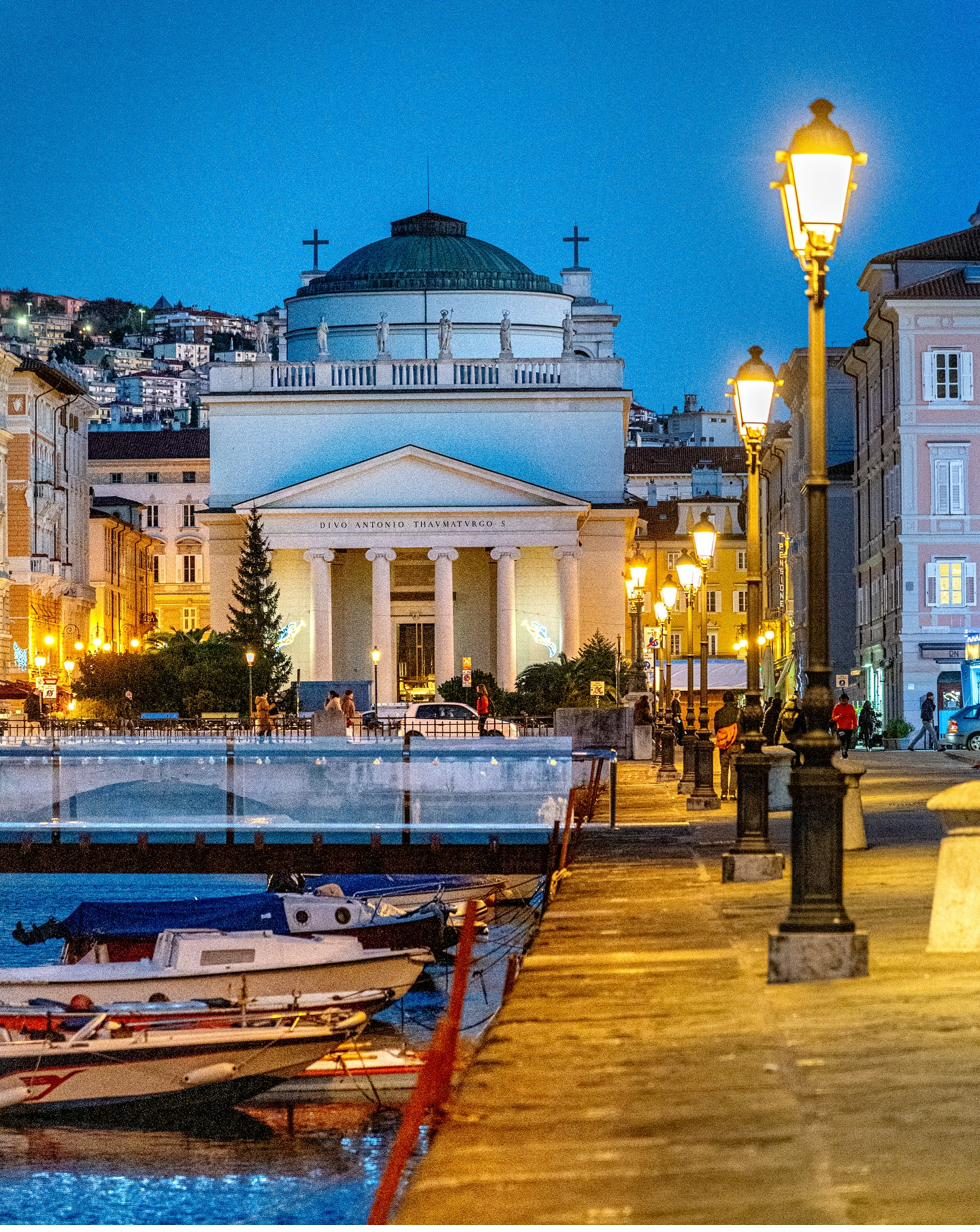 La costa e il Carso